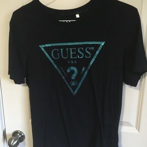 *GUESS* T-Shirt